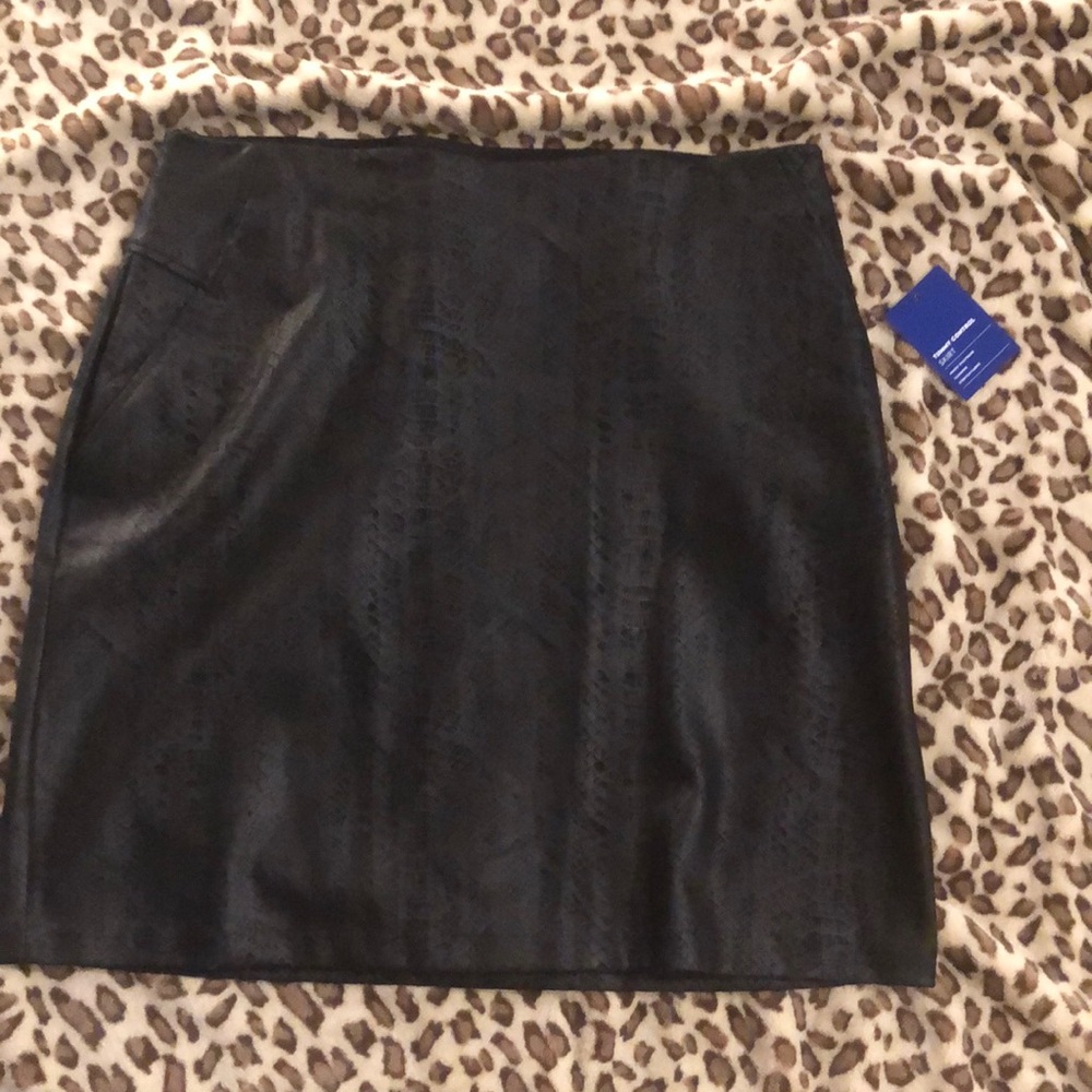 New Apt.9 Stretch Python Skirt